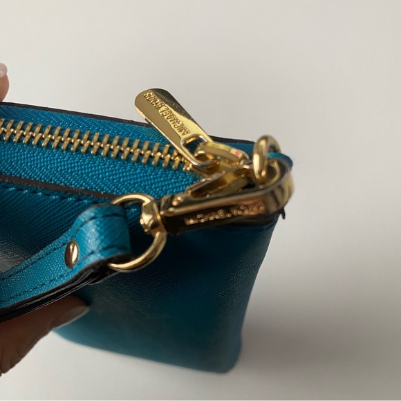 Michael Kors Wristlet - Picture 5 of 7